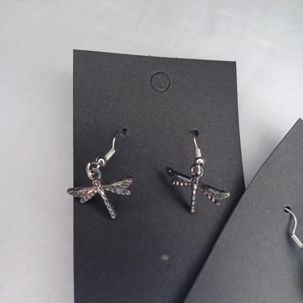 Handmade dragon fly and small glass bead earrings - Picture 2 of 4